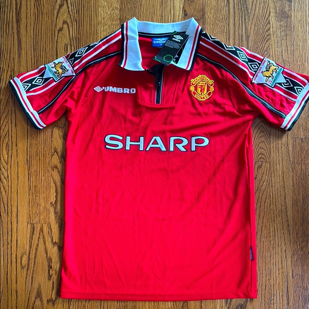 Umbro Beckham Red Soccer Jersey Classic Manchester United NWT Medium